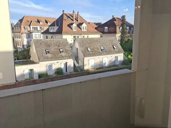 T2 Neudorf + balcon / tram Krimmeri
