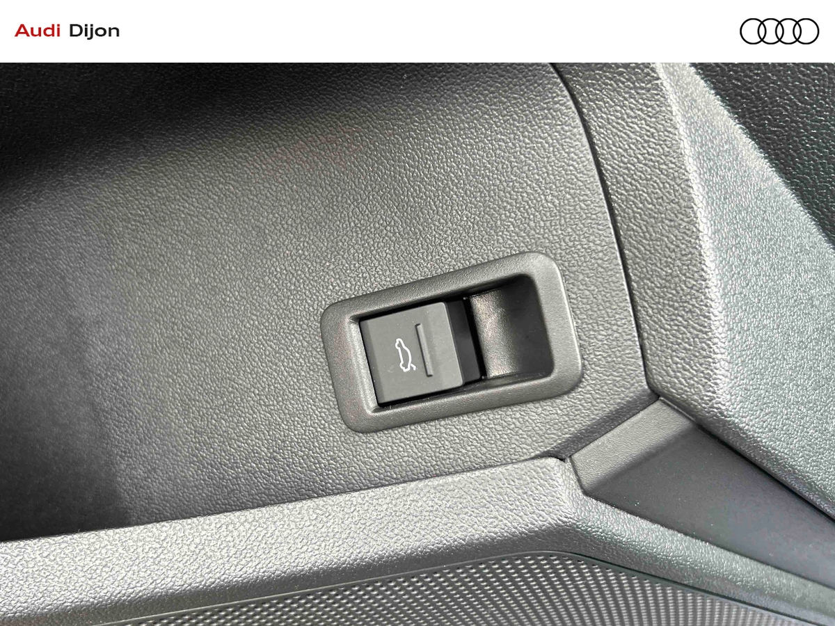 Audi A3 Sportback 30 TFSI Mild Hybrid 110 S tronic 7 — photo 19