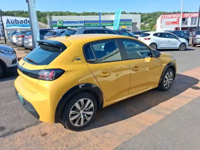 Peugeot 208 electrique 50 kwh 136ch — photo 5