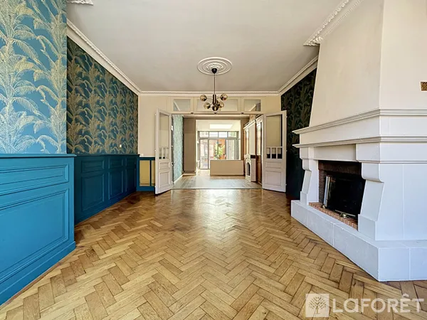 Maison 6 pièces 168 m²