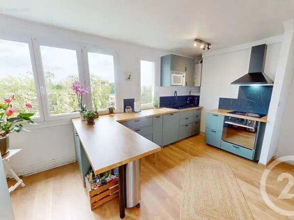 Appartement 5 pièces 76 m²