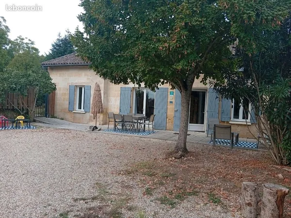 Maison en pierre Garage Piscine