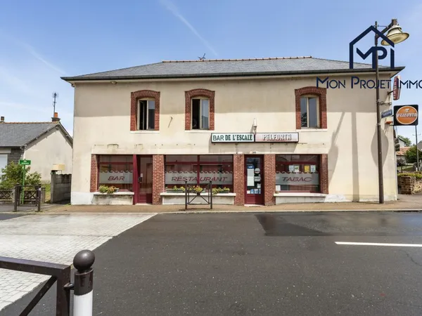 Immeuble à vendre Mondevert