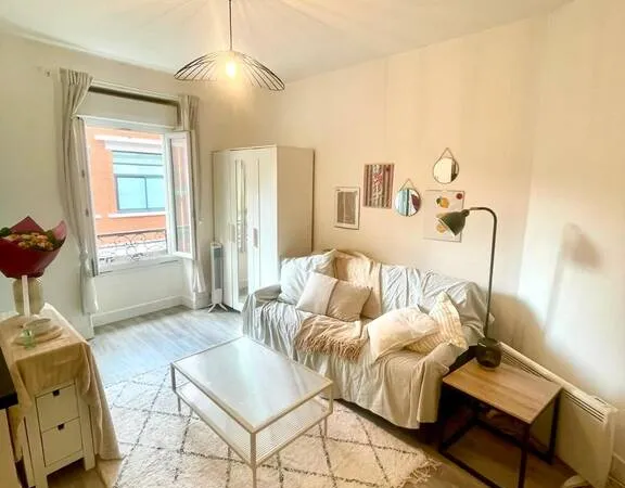 Studio 2 pièces 18 m²