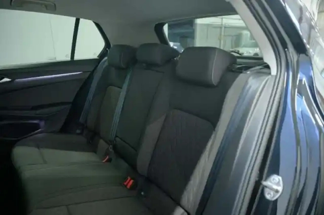 Volkswagen Golf 1.5 ehybrid 204 dsg6 vw edition — photo 5