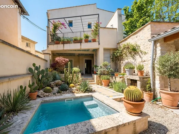 Maison de village 8 pièces 210 m²