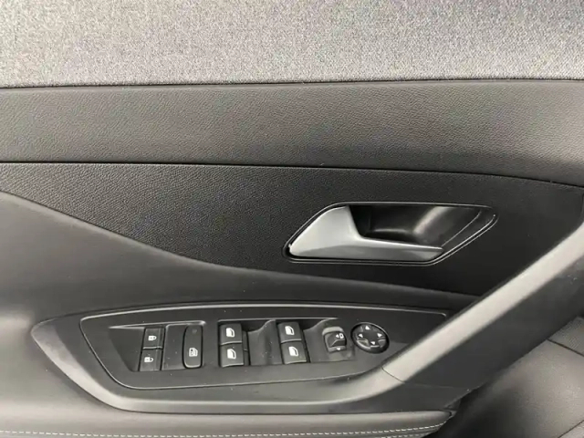 Peugeot 308 hybrid 136 e-dcs6 — photo 64