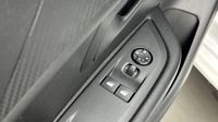 Peugeot 208 1.2 PureTech 75ch S&S Premium — photo 19