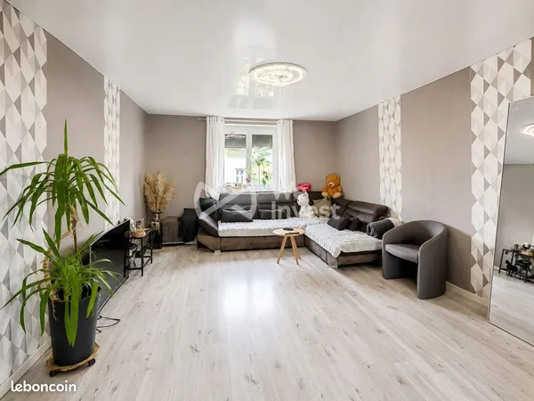 Maison 5 pièces 81 m²