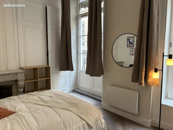 Chambre 1 pièce 14 m²