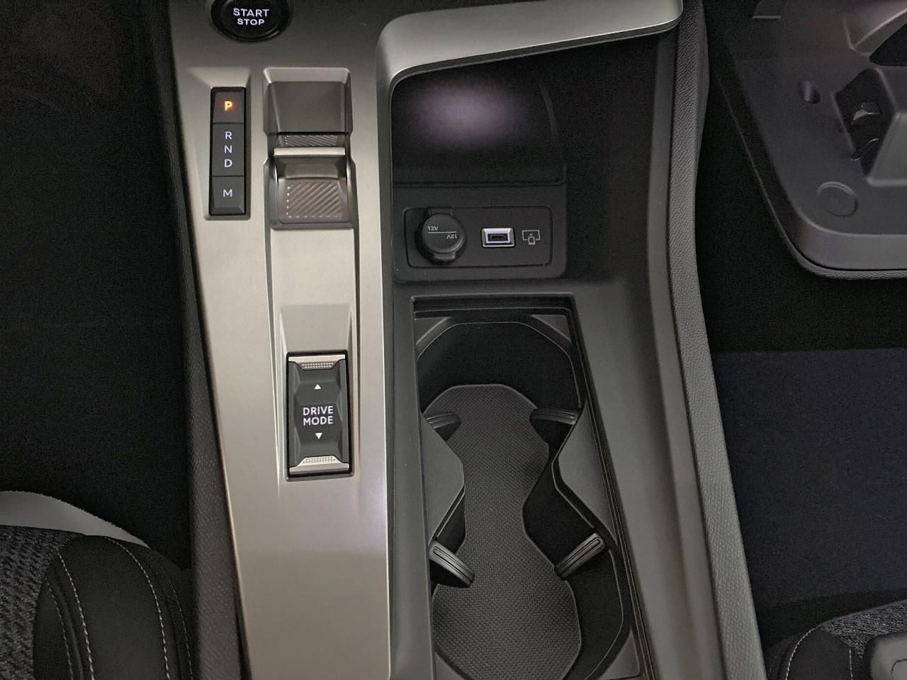 Peugeot 308 bluehdi 130ch s&s eat8 allure — photo 17