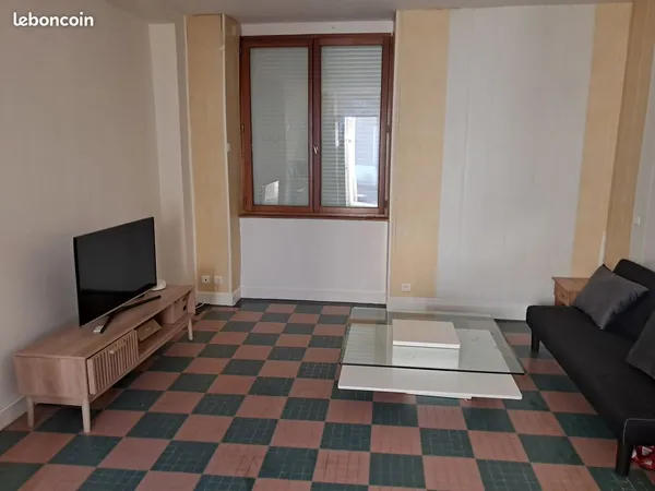 Studio 28m2