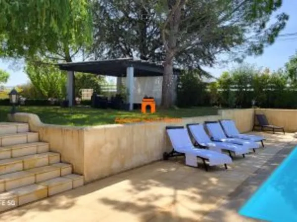 Charmante villa avec piscine