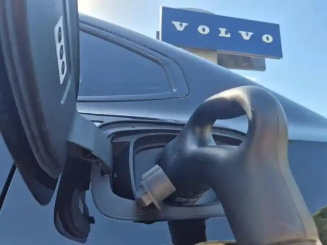 Volvo Es90 single 333ch ultra 2026 — photo 6