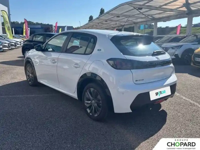 Peugeot 208 electrique 50 kwh 136 — photo 100