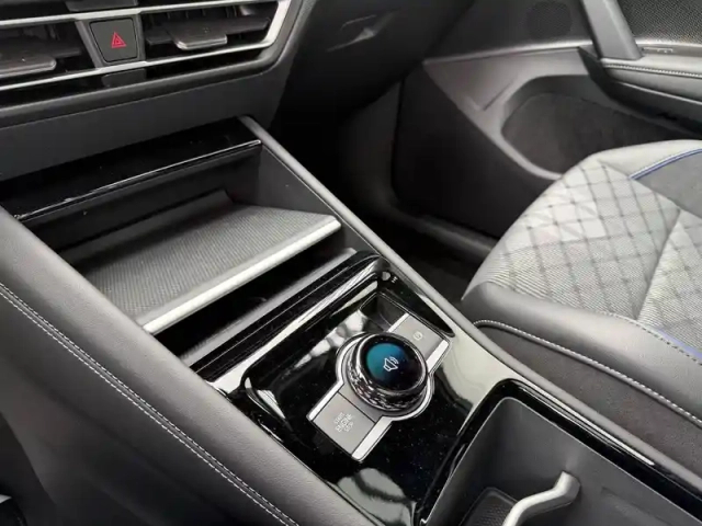 Volkswagen Tiguan 1.5 ehybrid 272ch dsg6 — photo 30