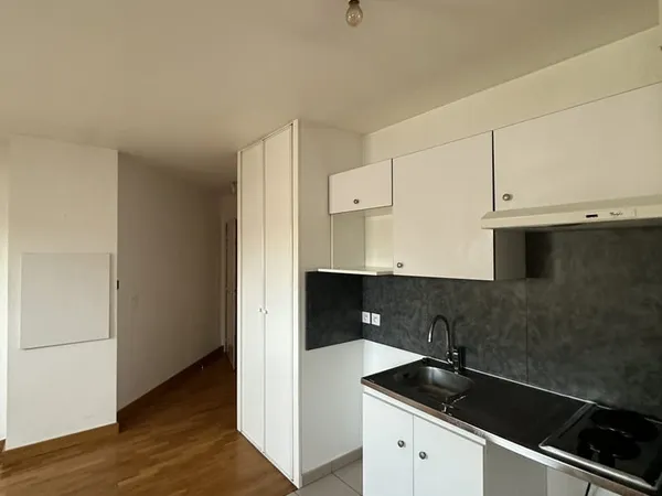 STUDIO MASSY 29,50m2