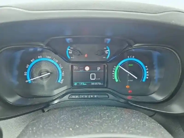 Citroën Berlingo e- taille m 136 ch 100 kwh automatique — photo 10