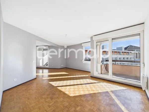 Duplex 5 pièces 110 m²