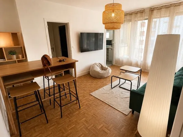 Appartement T4 - chambre 12m² - 360/mois