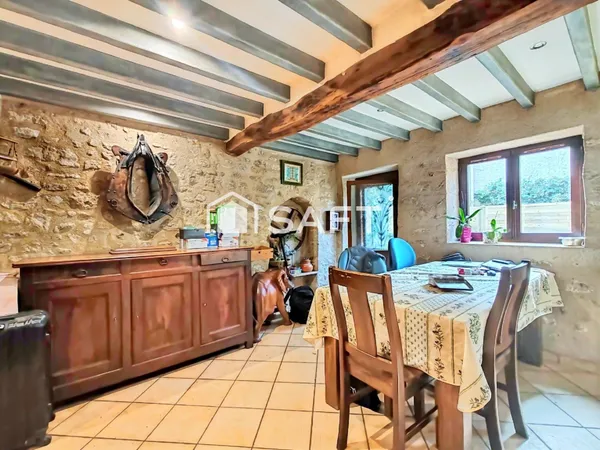 Maison de 80M2 environ, 4 pièces, terrain de 744m2