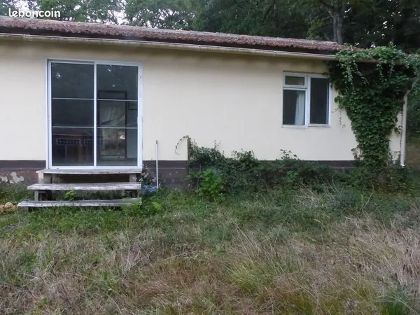 Maison mitoyenne dans hameau forestier