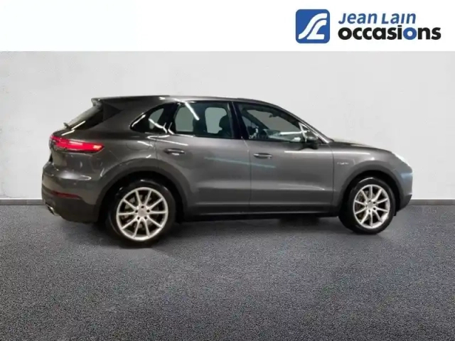 Porsche Cayenne e-hybrid 3.0 v6 462 ch tiptronic bva — photo 24