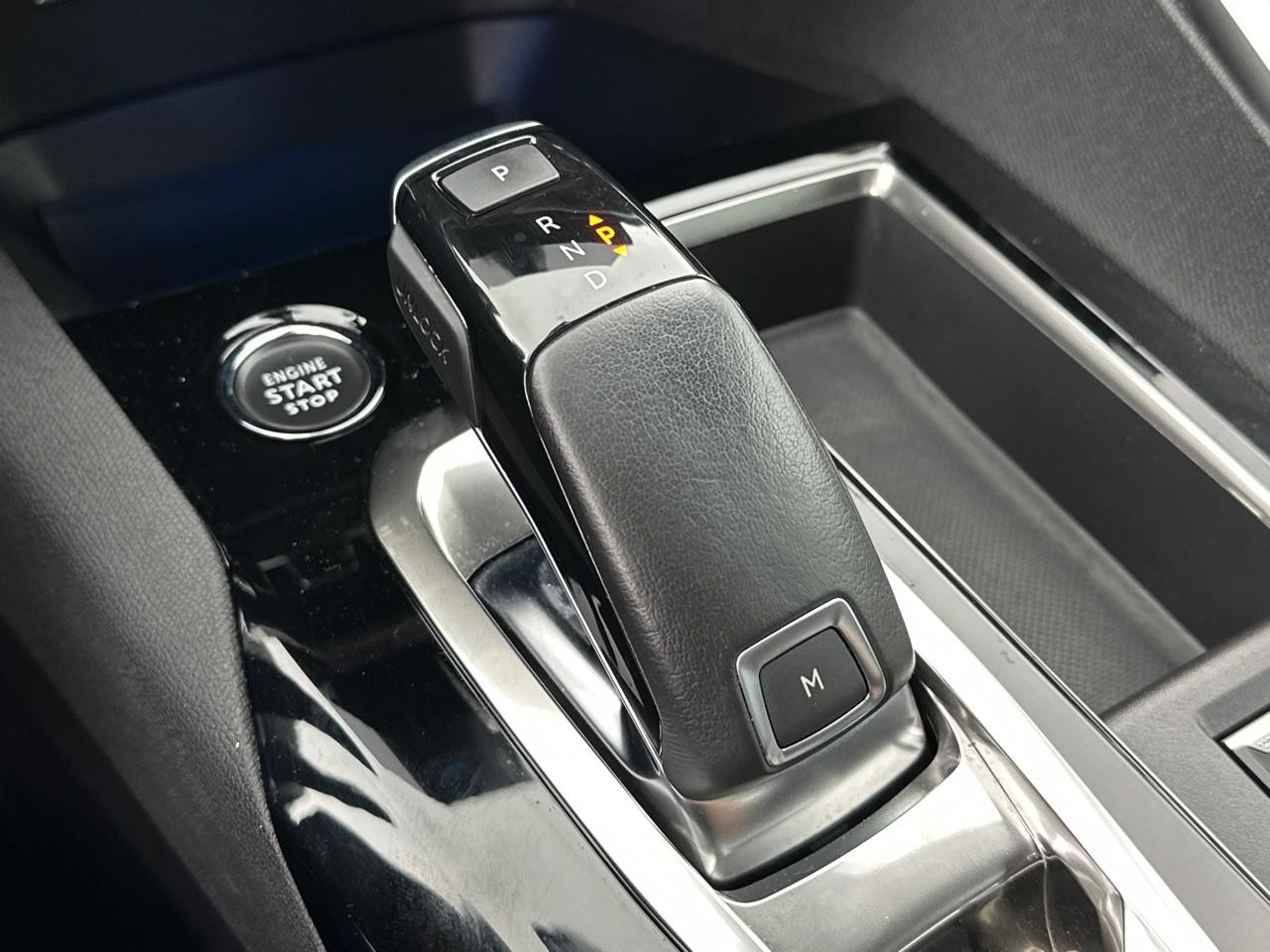 Peugeot 3008 puretech 130ch s&s eat8 active pack — photo 29