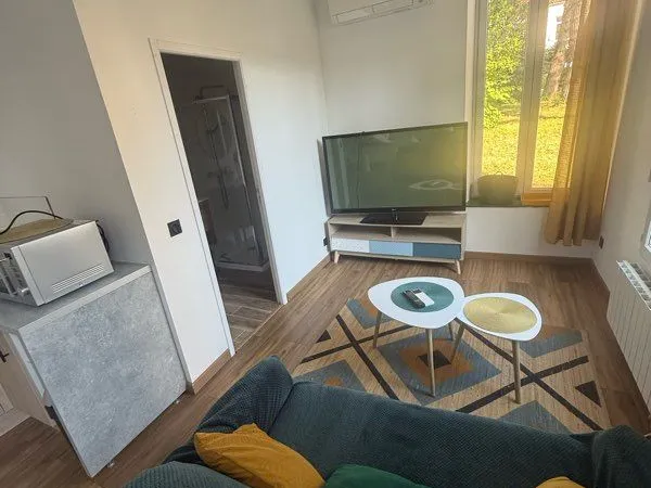 Appartement avec extérieur collectif