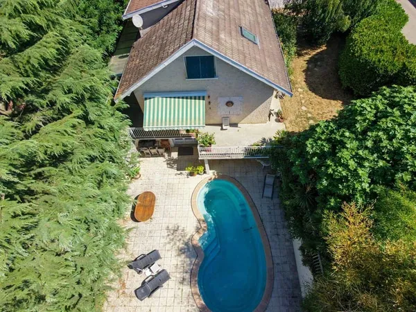 Maison 5 pièces 178 m²