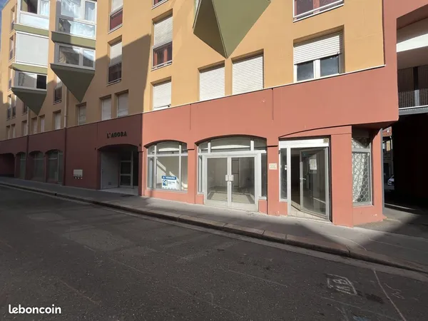 Appartement 1 pièce 70 m²