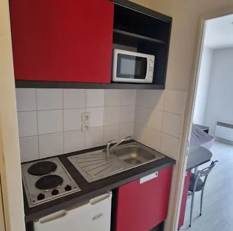 Studio 1 pièce 19 m²