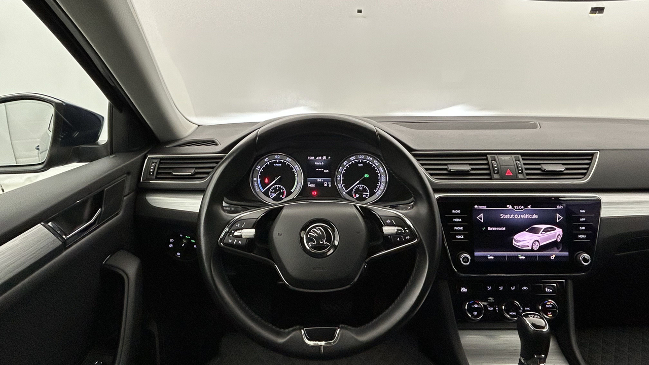 Skoda Superb 1.4 TSI PHEV 218 ch DSG6 — photo 12