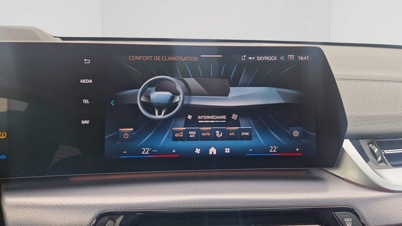 BMW X2 sDrive 20i 170ch DKG7 — photo 21