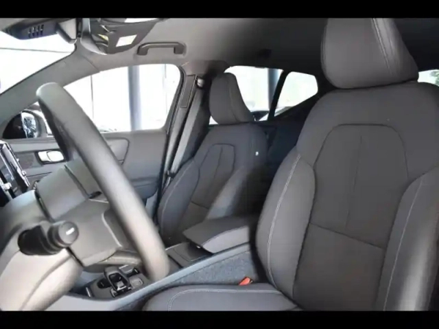 Volvo Ex40 twin performance 442ch plus awd — photo 23