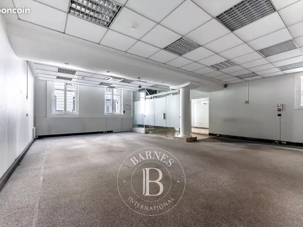 Bureaux 148 m² Paris 8ème