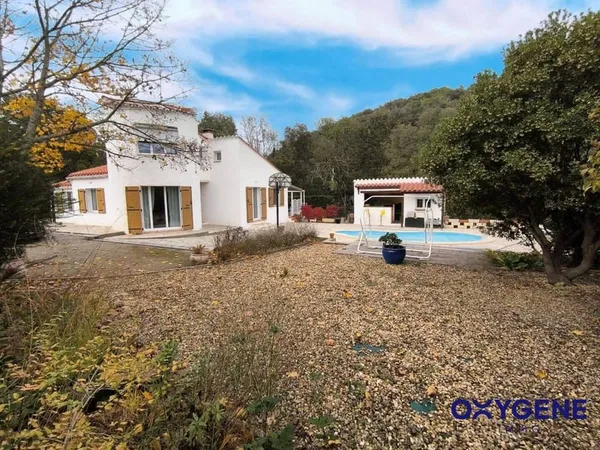 Villa 4 pièces 115 m²