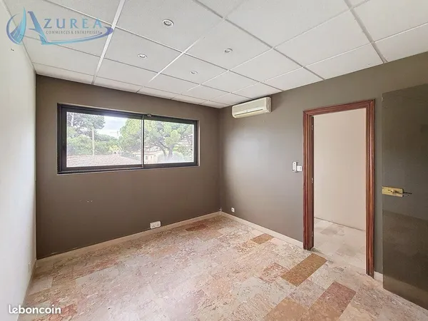 Bureaux 62 m² LE CANNET