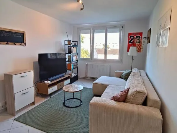 Appartement 2 pièces 48 m² + GARAGE