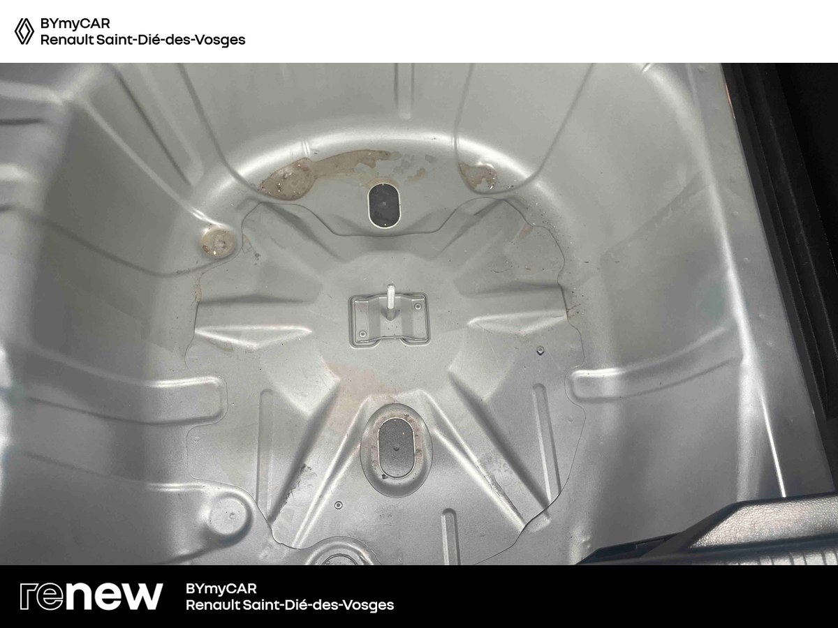 Renault Captur TCe 90 — photo 15