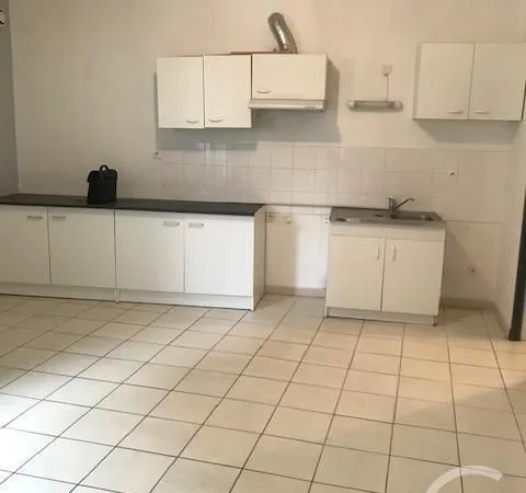 Immeuble de rapport 110 m²