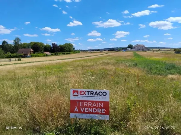 Terrain 1055 m²