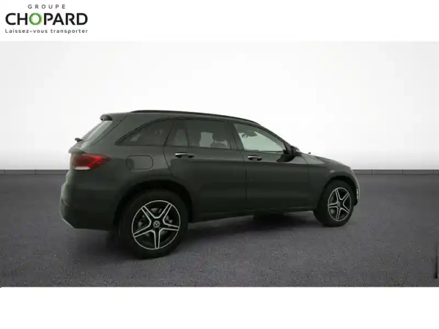 Mercedes Glc 300 e 9g-tronic 4matic — photo 9