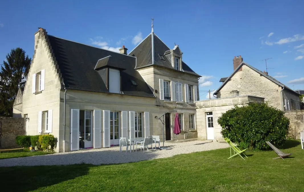 Photo 1