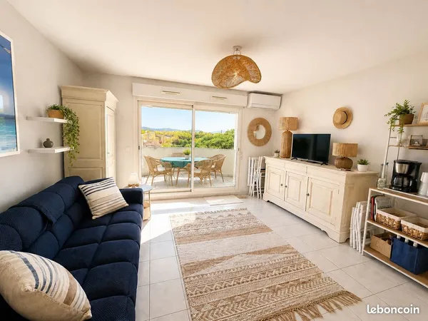 Appartement - Studio - 27,5 m2 - 3/4 étage
