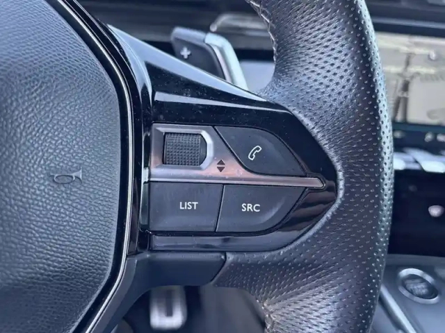 Peugeot 508 hybrid 225 e-eat8 — photo 19