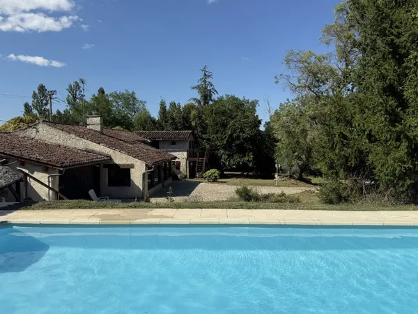 Maison de campagne 8 pièces 195 m²
