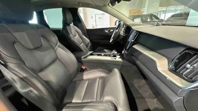 Volvo Xc60 t6 recharge awd 253 ch + 145 ch geartronic 8 — photo 28