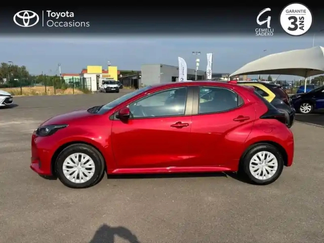 Toyota Yaris 120 vvt-i dynamic business 5p mc24 — photo 3