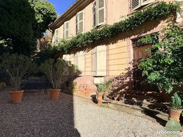 Bureau 54 m²